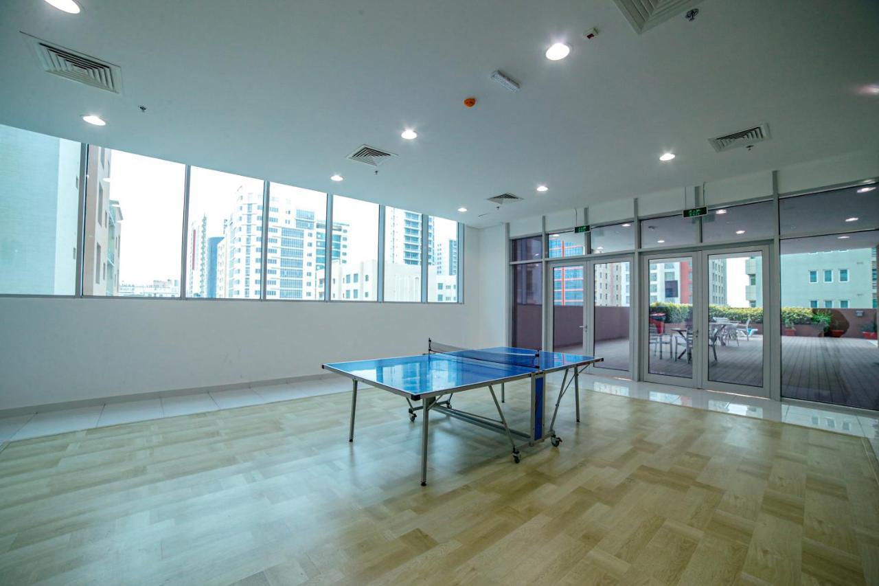 Vita Suites Manama Exteriör bild