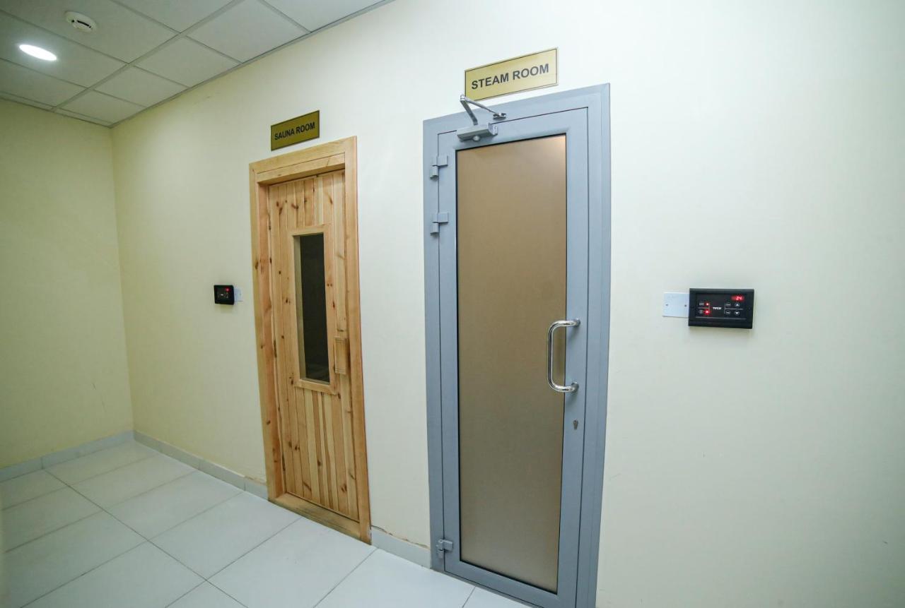 Vita Suites Manama Exteriör bild